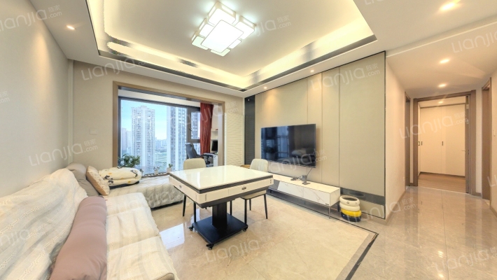 中南云樾二手房实景图