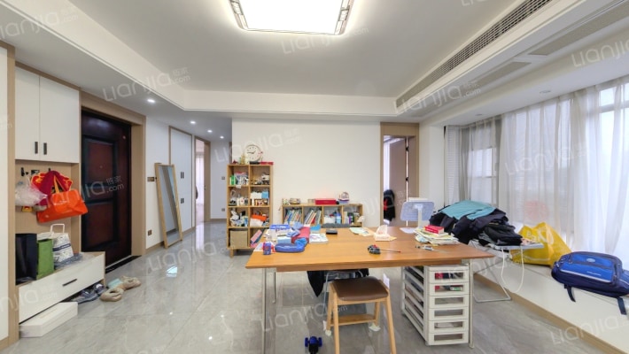 港宁府二手房实景图