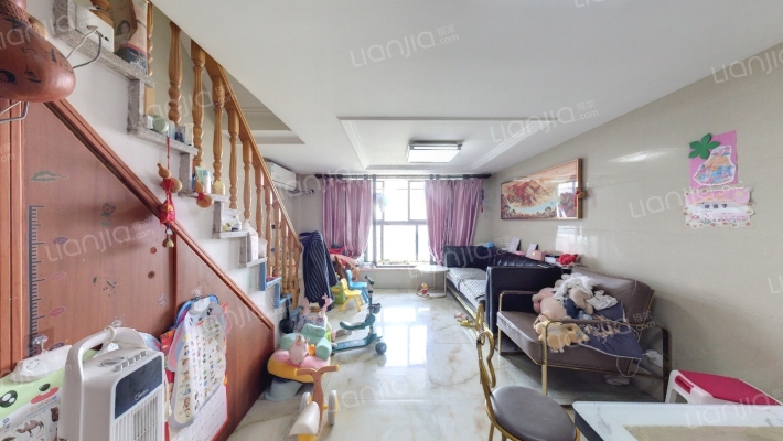 鸿兴城巧克力公馆二手房实景图