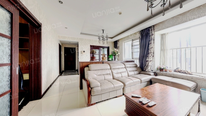 万科海悦汇城西区二手房实景图