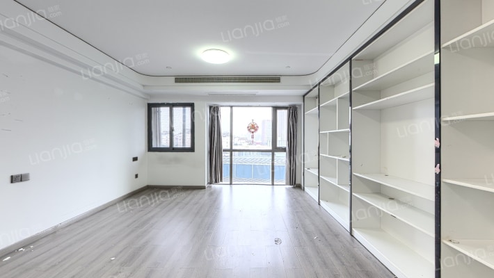 宁波宝龙广场二手房实景图