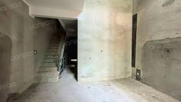 招商雍华府二手房实景图