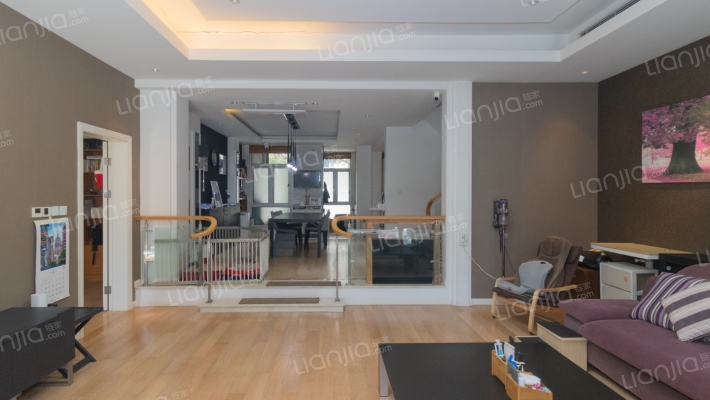 绿地香颂(浦东)(别墅)二手房实景图