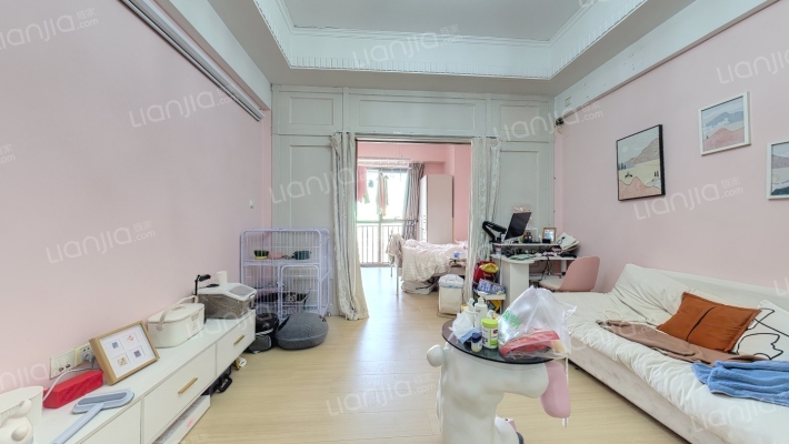 赛格公寓二手房实景图