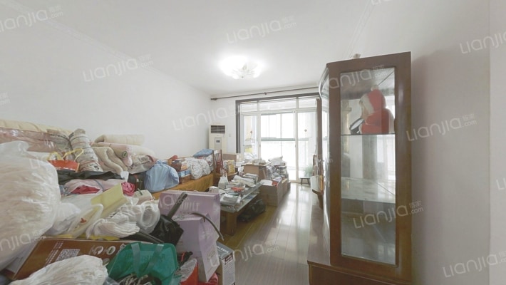 旭日华庭二手房实景图