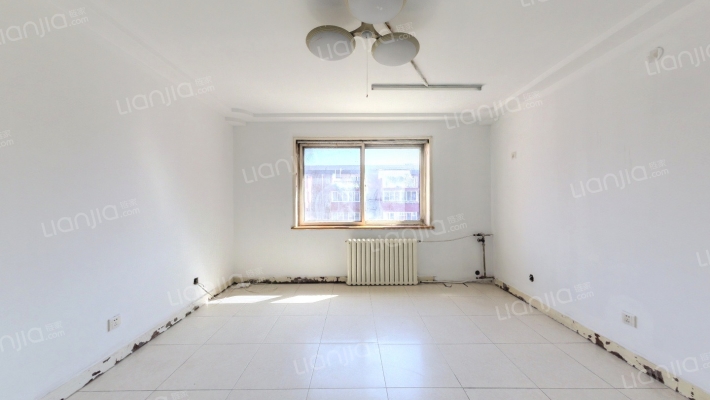 富河园二手房实景图