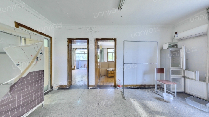 三佳花苑二手房实景图