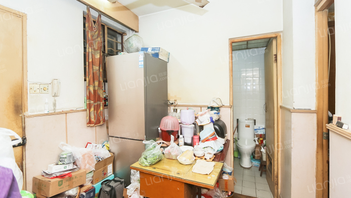 梅陇九村二手房实景图