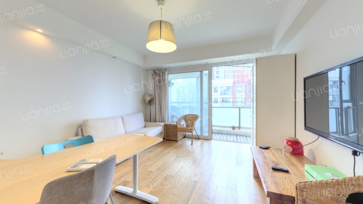 合生江湾国际公寓二手房实景图