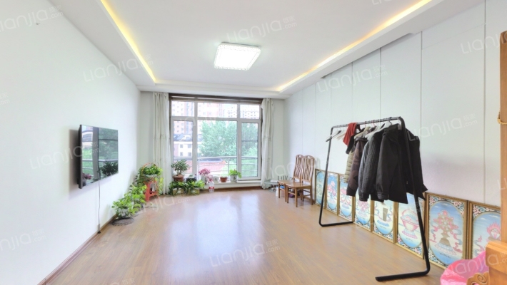 烽火C2区二手房实景图