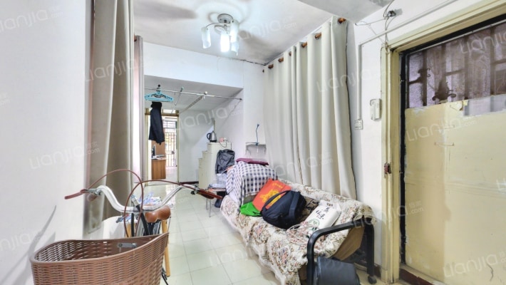 王满小区二手房实景图