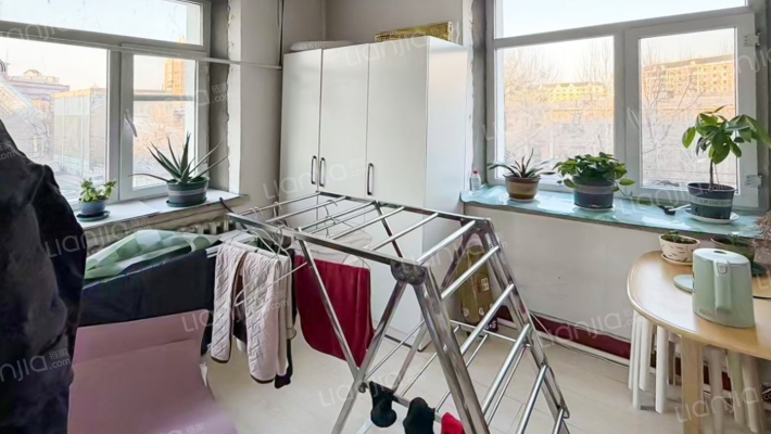 文艺街二手房实景图