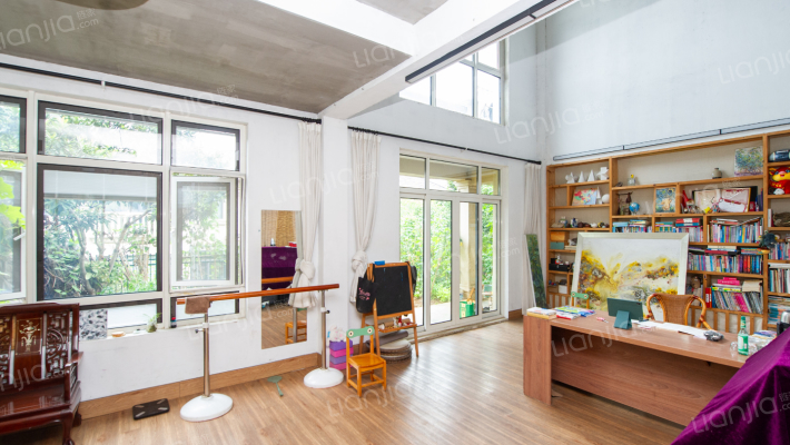 锦隆云山墅二手房实景图