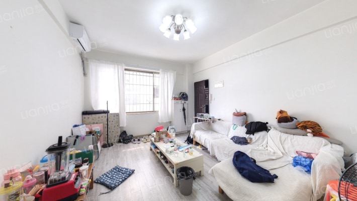 敦和法院宿舍二手房实景图