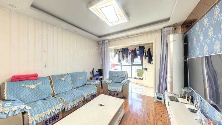 宝龙南苑二手房实景图