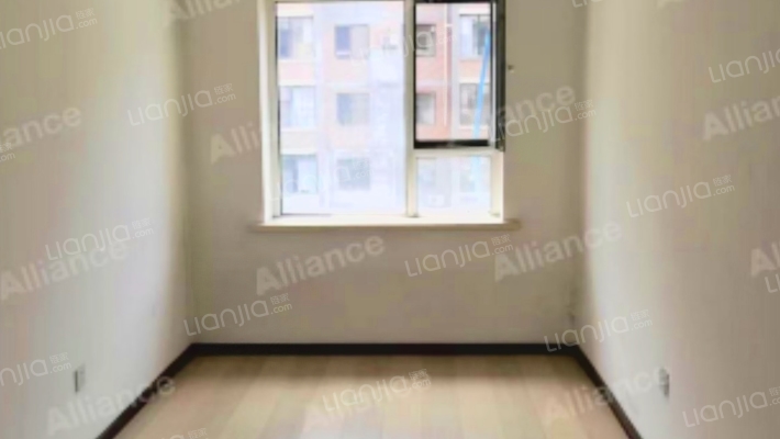 龙鼎花园二区二手房实景图