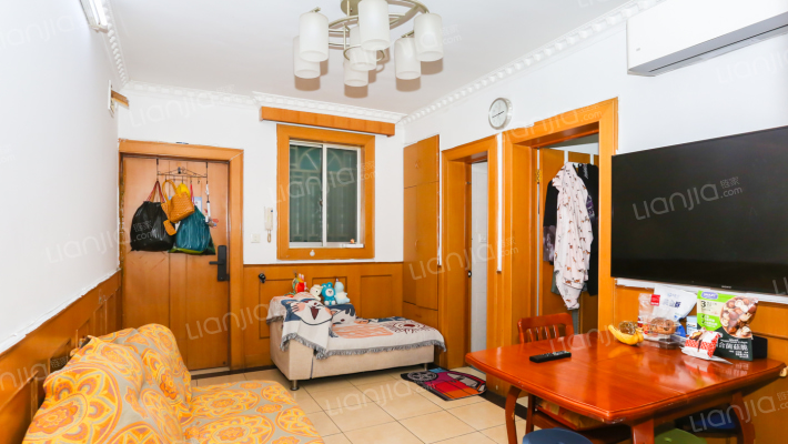 天成小区二手房实景图