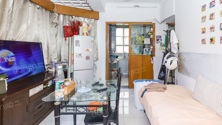 驰骋新苑二手房实景图