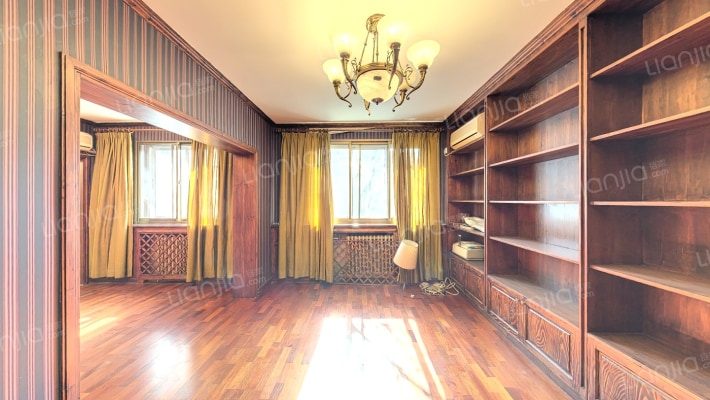 银闸胡同20号院二手房实景图