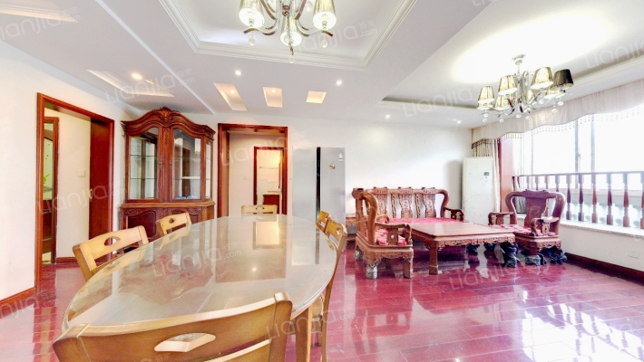 中祥哥德堡二手房实景图