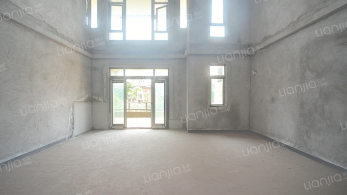 美利溪镇一期二手房实景图