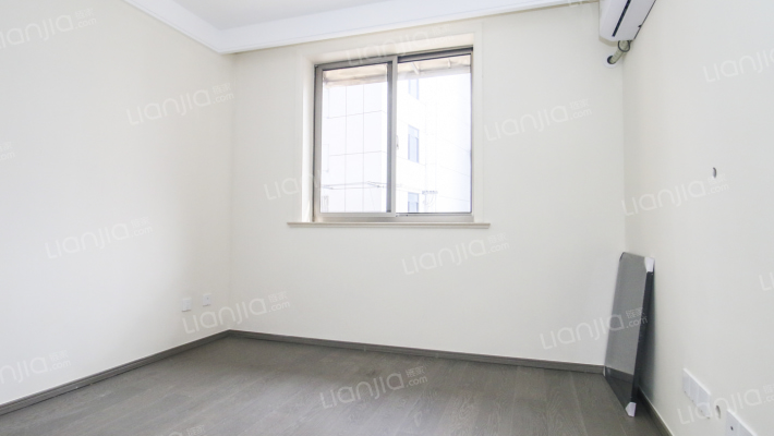 虹一小区二手房实景图