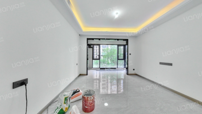 美的观澜府二手房实景图