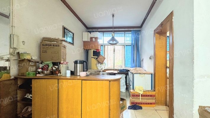 和平花苑西区二手房实景图