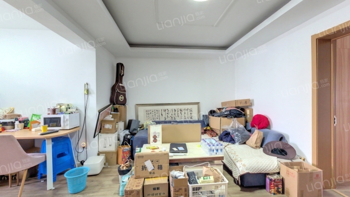 凤凰西街223号二手房实景图