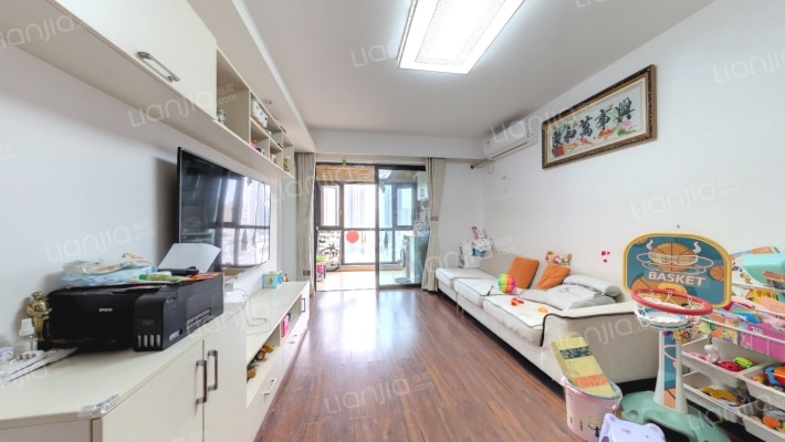 万科魅力之城二手房实景图