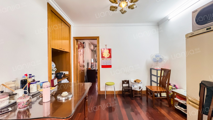 龙华小区二手房实景图