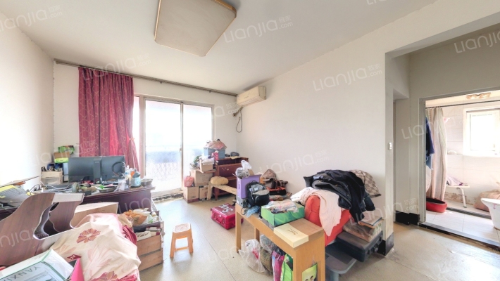 蔚蓝滨江二手房实景图