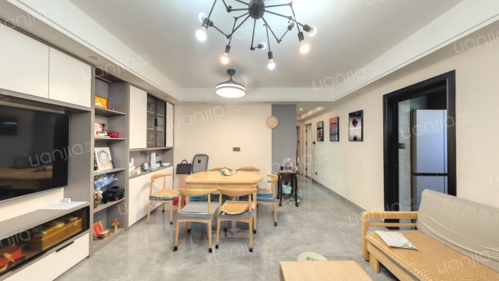 苍霞新城嘉盛苑二手房实景图