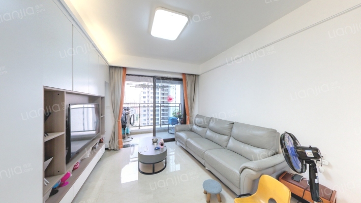 保利·天汇二手房实景图