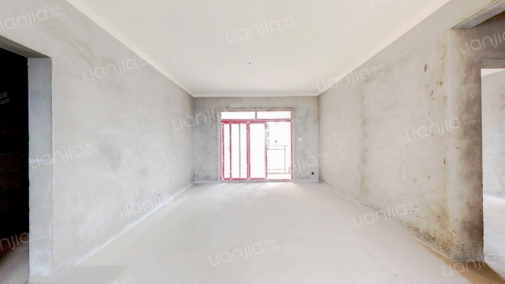 水岸花都兰馨苑二手房实景图