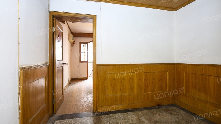 三门路510弄二手房实景图