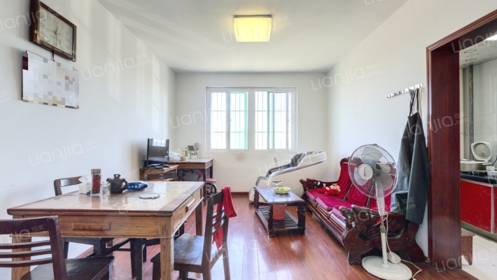 源水家园二手房实景图