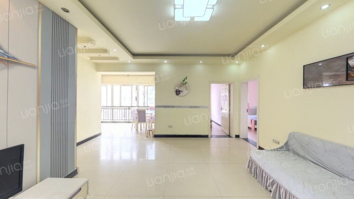 理想大厦二手房实景图