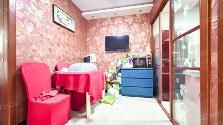 石化四村二手房实景图