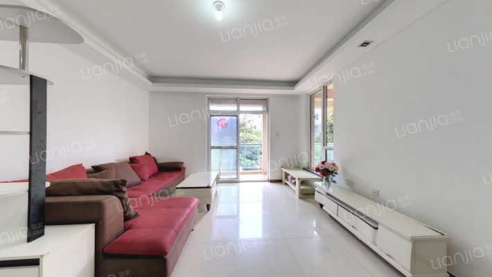 东郊小镇第三街区二手房实景图