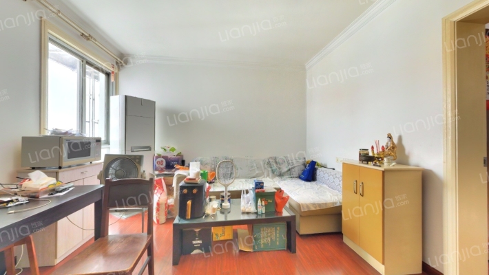 定威小区二手房实景图