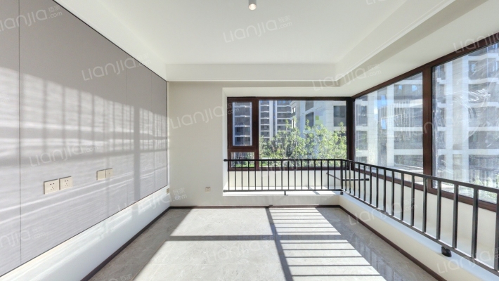 招商中建顺义臻珑府二手房实景图