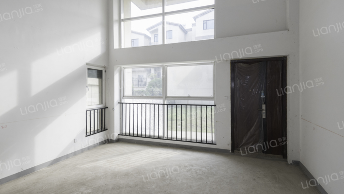 中浩青溪庄园二手房实景图