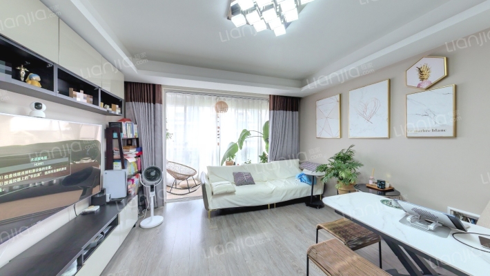 金沙嘉年华二手房实景图