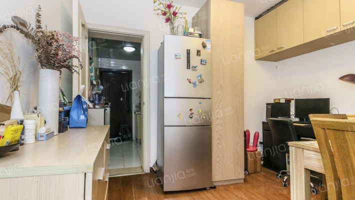 安顺路365号二手房实景图