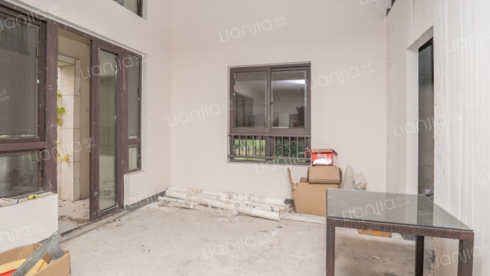 天悦府二手房实景图