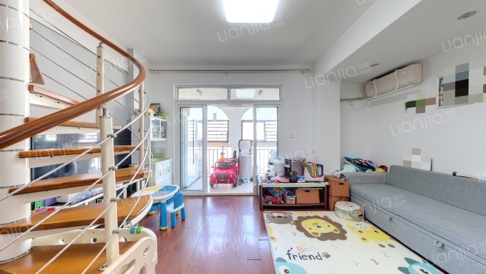 哥特帝景二手房实景图