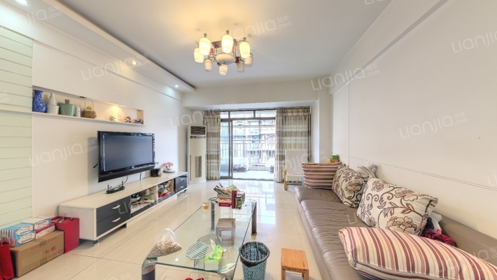 金域港湾二手房实景图