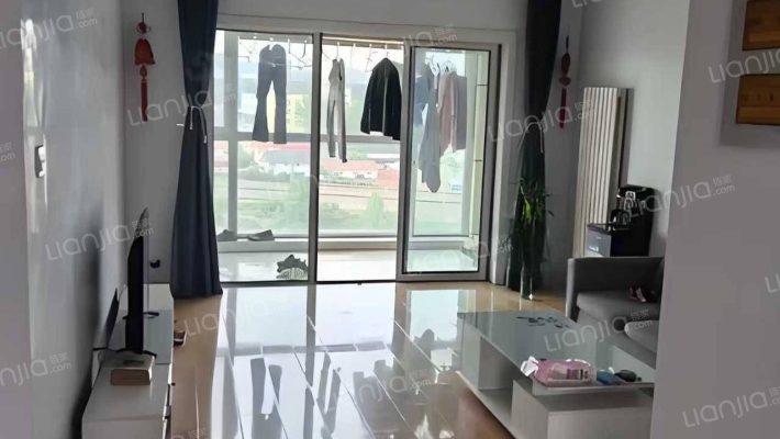 恒发悦府二手房实景图