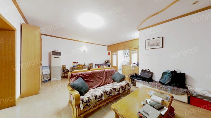 康藏路小区二手房实景图